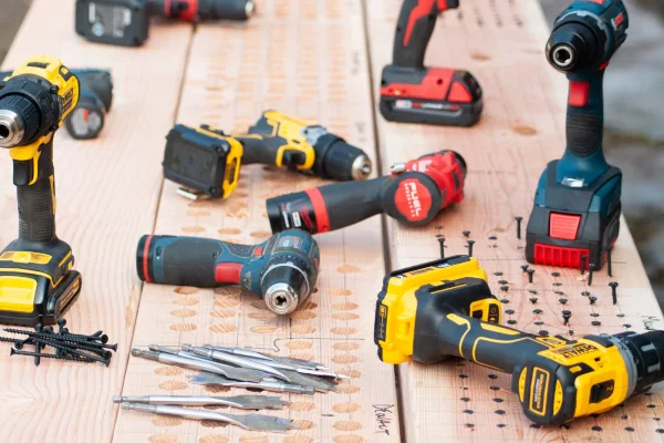 فروش دریل و پیچ گوشتی شارژی وبرقی